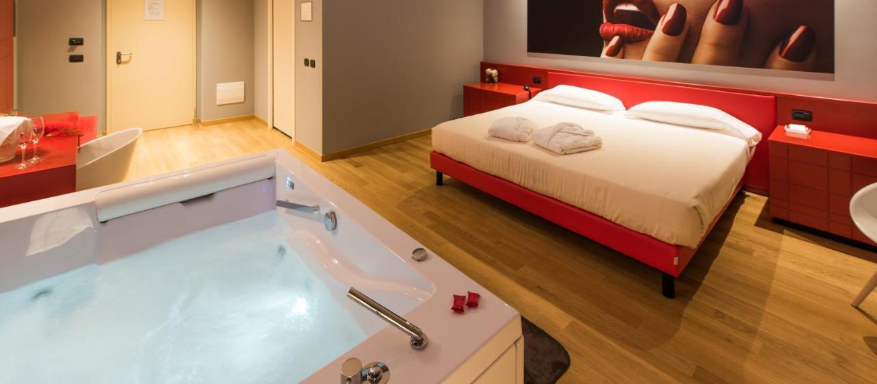 Sweet Motel Verdello Экстерьер фото